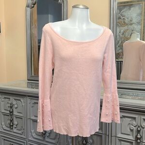 *stain Roz & Ali large pearl embellished flare sleeve pink sweater